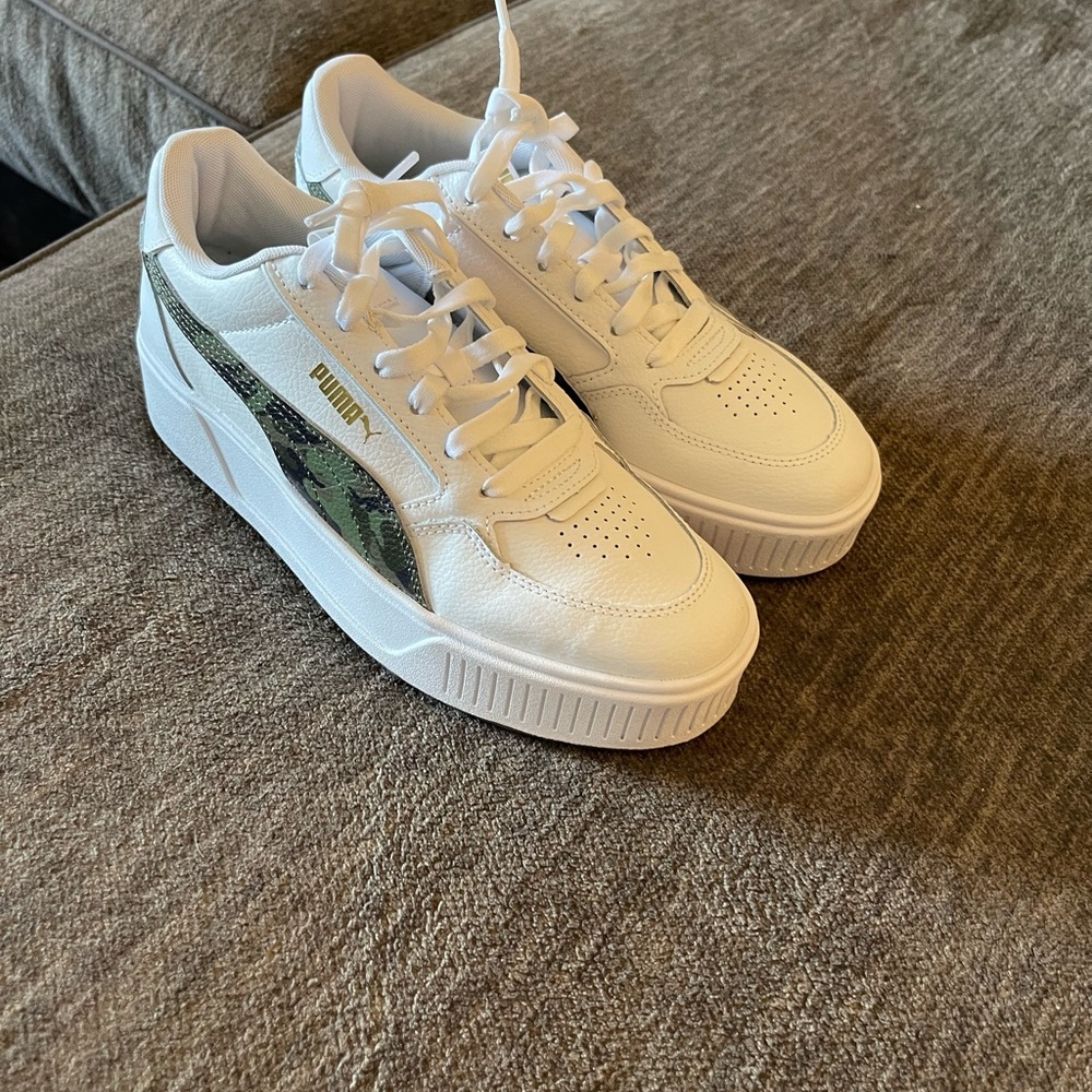 Puma Karmen Rebelle sneaker, womens size 9.5